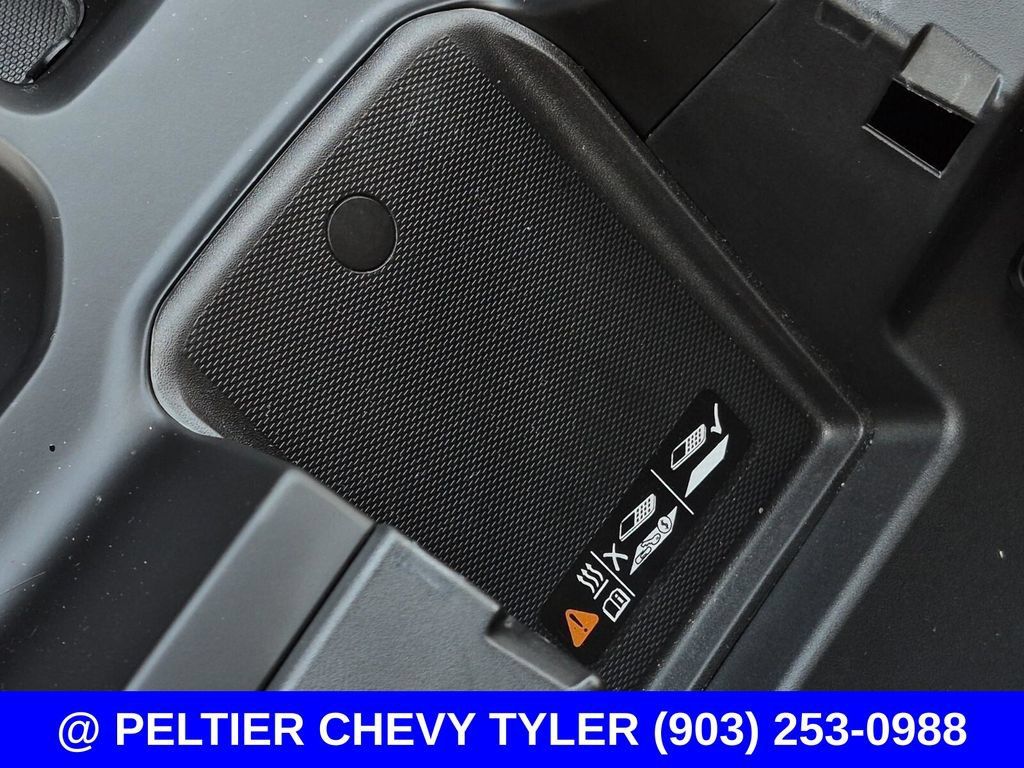 Used 2023 Chevrolet Silverado 1500 High Country w/ Z71 Off-Road Package AWD/4WD image 30