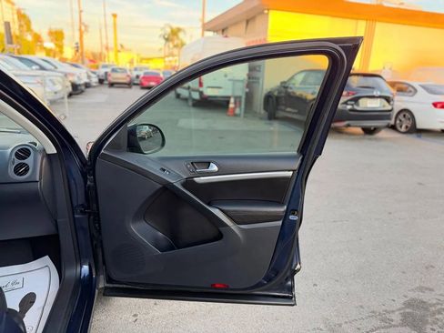 Used 2013 Volkswagen Tiguan SEL image 33