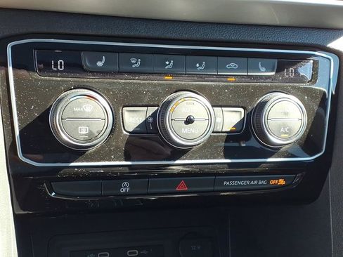 Used 2022 Volkswagen Atlas SE image 8