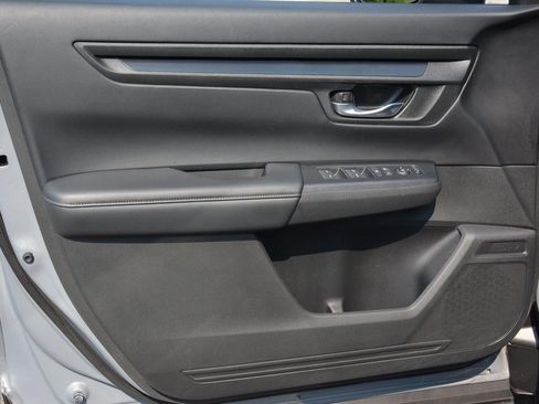Used 2024 Honda CR-V EX image 8