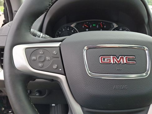 Used 2023 GMC Terrain SLT w/ Tech Package AWD/4WD image 22