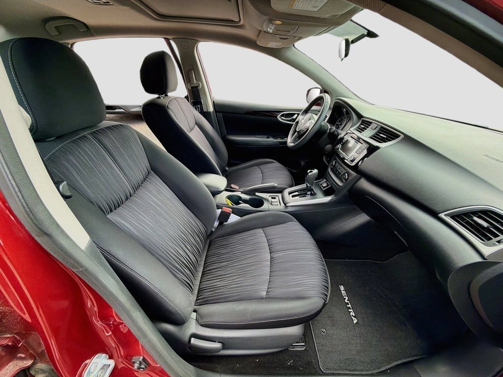 Used 2017 Nissan Sentra SV w/ Style Package FWD image 30