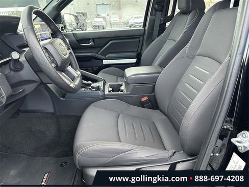 Used 2024 Toyota Tacoma TRD Sport image 15