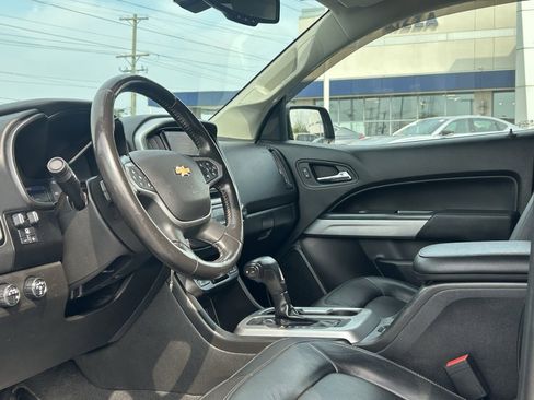 Used 2020 Chevrolet Colorado ZR2 w/ ZR2 Midnight Special Edition image 8