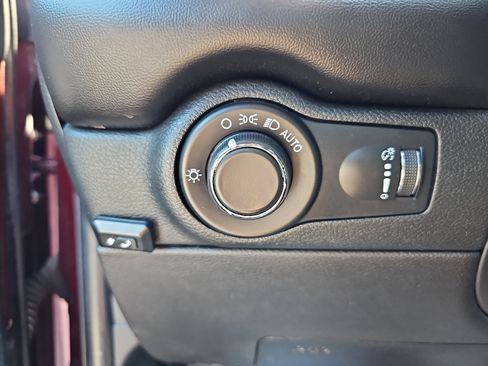 Used 2023 Dodge Durango SXT Launch Edition image 48