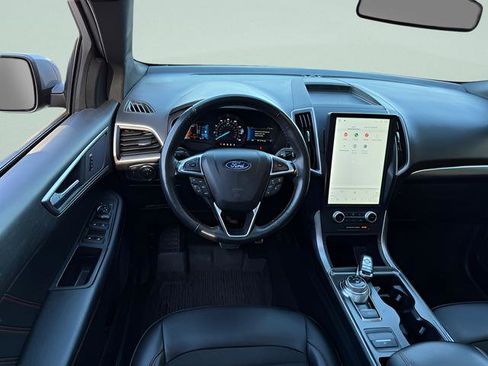 Certified 2022 Ford Edge ST-Line AWD/4WD image 7