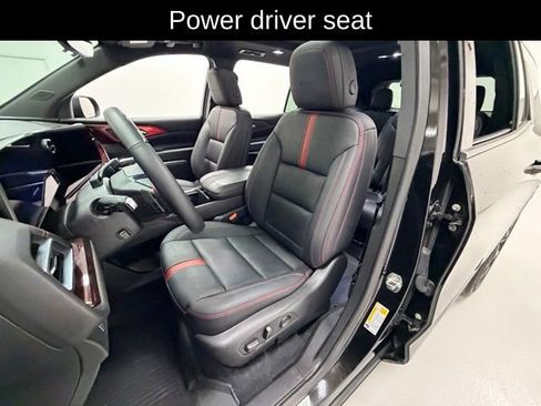 Certified 2024 Chevrolet Traverse RS image 10