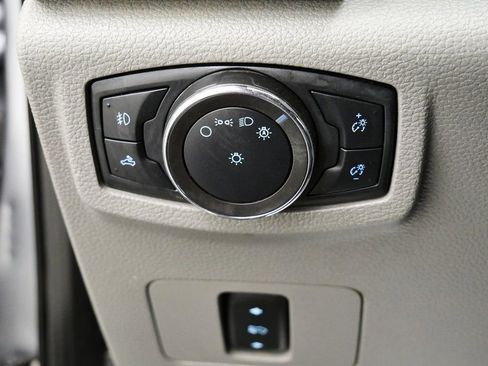 Used 2020 Ford F250 XLT w/ XLT Value Package image 26