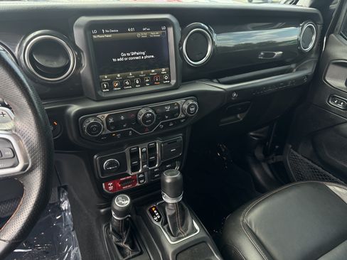 Used 2023 Jeep Wrangler Unlimited Rubicon 392 w/ Xtreme Recon 35" Tire Package AWD/4WD image 23