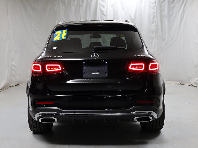 Used 2021 Mercedes-Benz GLC 300 4MATIC image 7