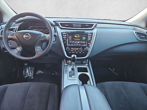 Used 2020 Nissan Murano SV image 22