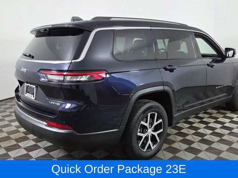 Used 2023 Jeep Grand Cherokee L Limited w/ Luxury Tech Group II AWD/4WD image 9