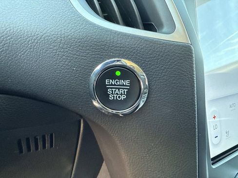 Used 2022 Ford Edge SEL w/ Convenience Package image 28