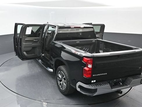 Used 2024 Chevrolet Silverado 1500 LT AWD/4WD image 24