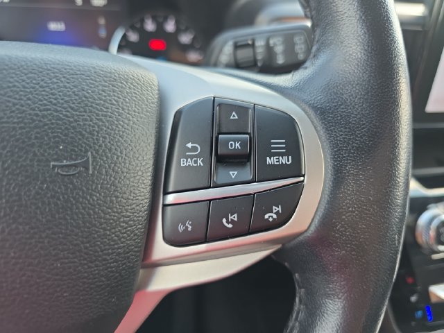Used 2022 Ford Explorer Limited w/ Equipment Group 301A RWD image 21