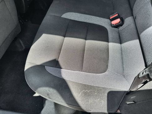Used 2023 Chevrolet TrailBlazer LT w/ Convenience Package AWD/4WD image 17