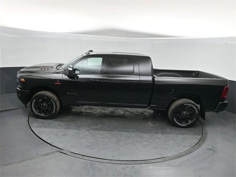 New 2026 RAM 2500 Laramie w/ Night Edition image 35