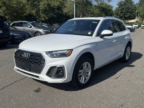 Certified 2023 Audi Q5 2.0T Premium w/ Convenience Package AWD/4WD image 8