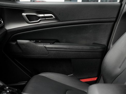 Used 2023 Kia Sportage EX w/ EX Premium Package image 12