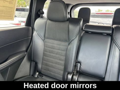 Used 2024 Mitsubishi Outlander SE FWD image 12