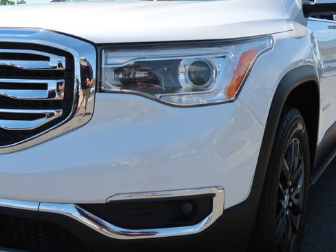 Used 2018 GMC Acadia SLT AWD/4WD image 6