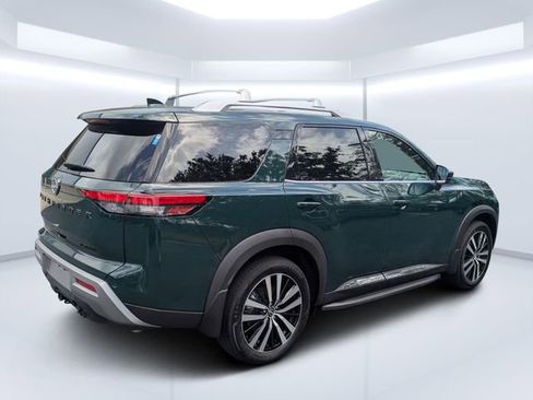 Used 2024 Nissan Pathfinder Platinum w/ Black Appearance Package image 3