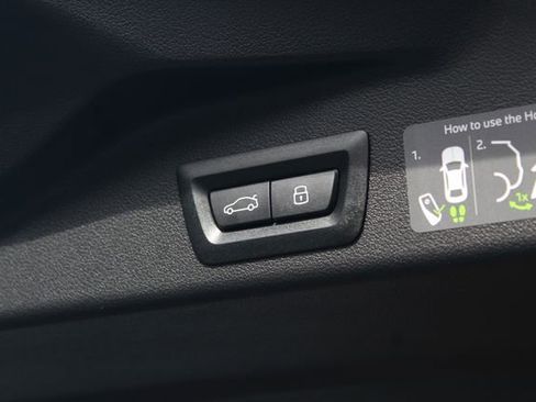 New 2026 BMW X5 xDrive50e w/ Executive Package image 8