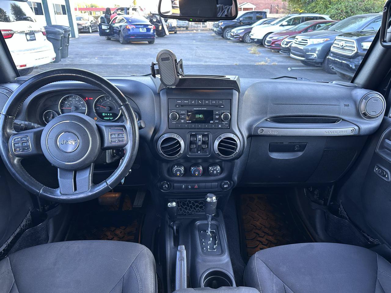 Used 2015 Jeep Wrangler Unlimited Sport w/ Quick Order Package 24S AWD/4WD image 14