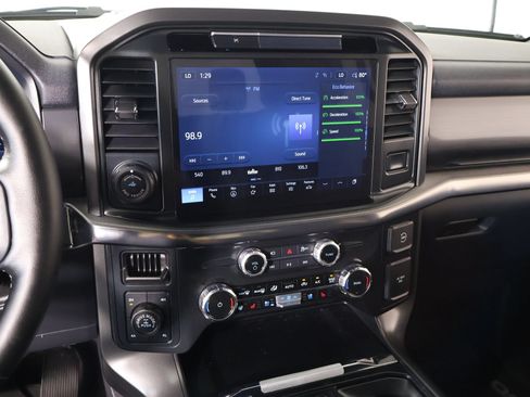 Used 2025 Ford F150 Lariat w/ Equipment Group 501A Mid AWD/4WD image 5