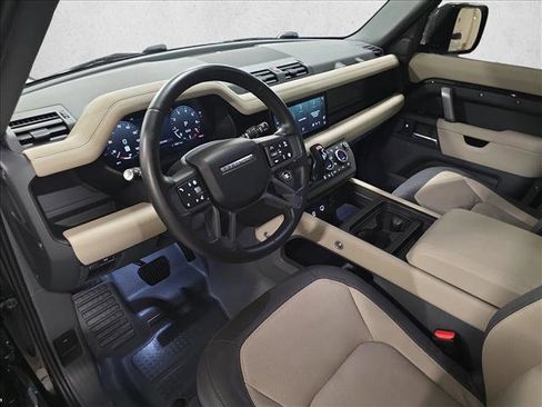 Certified 2024 Land Rover Defender 110 X-Dynamic SE AWD/4WD image 15