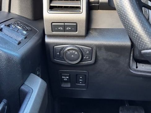 Certified 2020 Ford F150 Raptor w/ Equipment Group 802A Luxury image 37