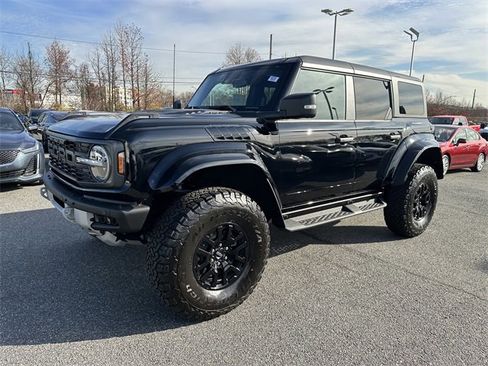Certified 2024 Ford Bronco Raptor image 9