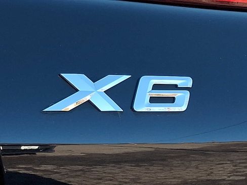 Used 2023 BMW X6 xDrive40i w/ M Sport Package image 30
