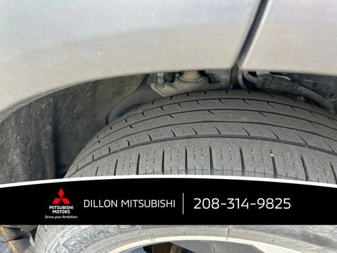 Used 2025 Nissan Rogue SV AWD/4WD image 27