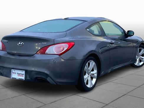 Used 2012 Hyundai Genesis 2.0T image 11