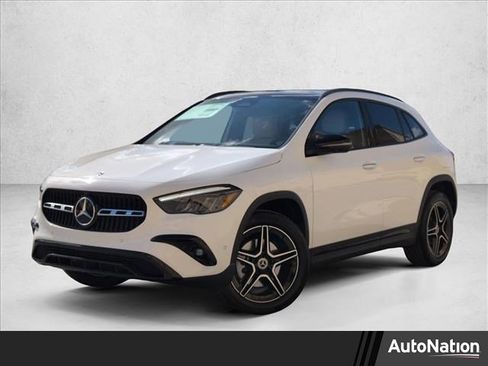 New 2026 Mercedes-Benz GLA 250 4MATIC image 1