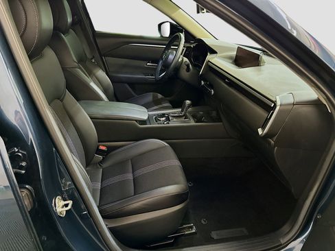 Used 2025 MAZDA CX-50 AWD 2.5 S w/ Premium Package image 34