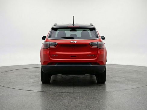 Used 2025 Jeep Compass Limited AWD/4WD image 7