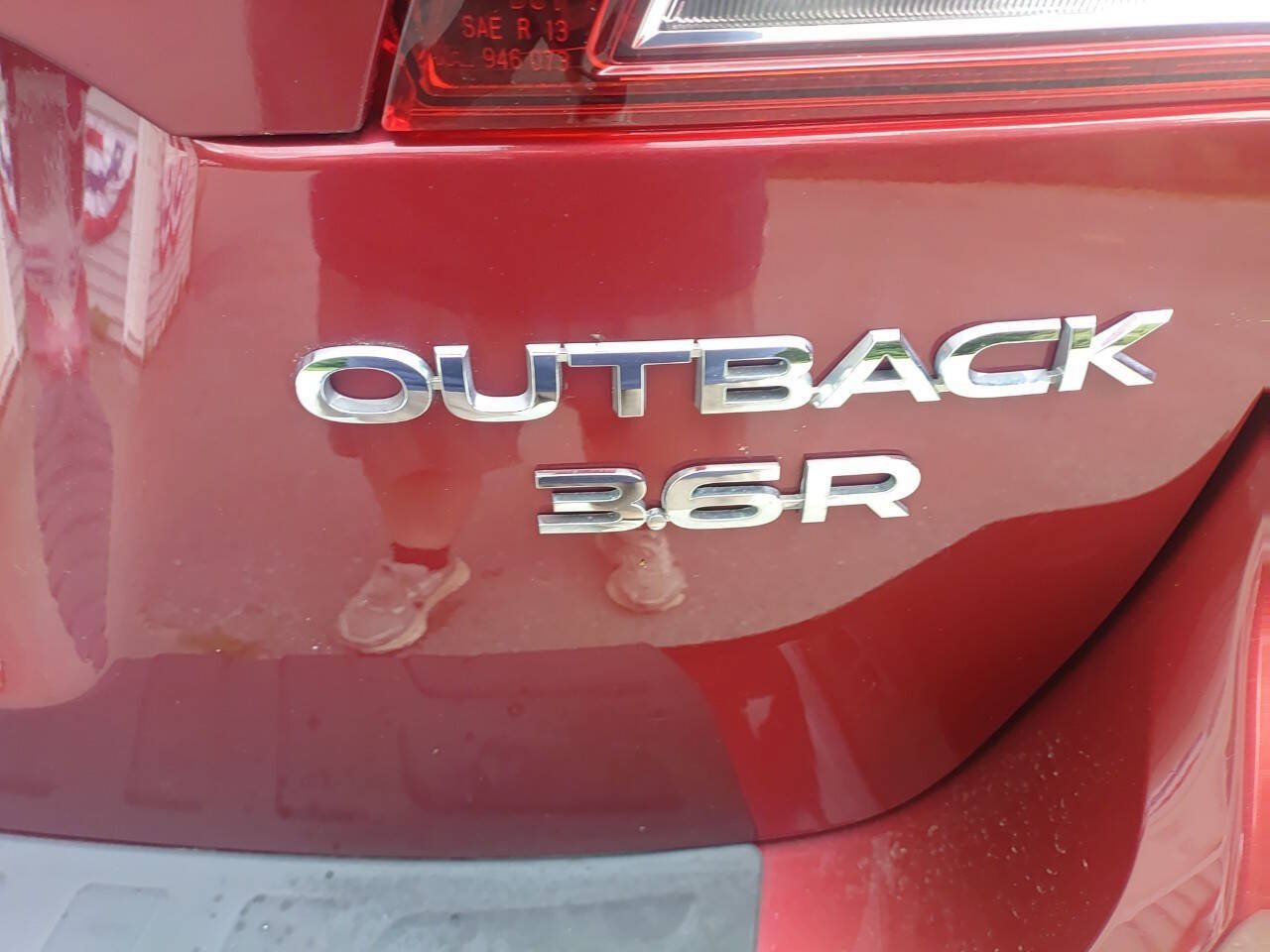 Used 2017 Subaru Outback 3.6R Limited AWD/4WD image 9