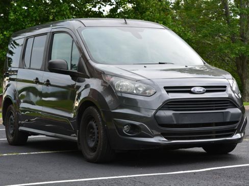 Used 2015 Ford Transit Connect XLT FWD image 3