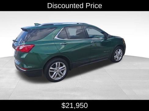 Used 2018 Chevrolet Equinox Premier AWD/4WD image 3