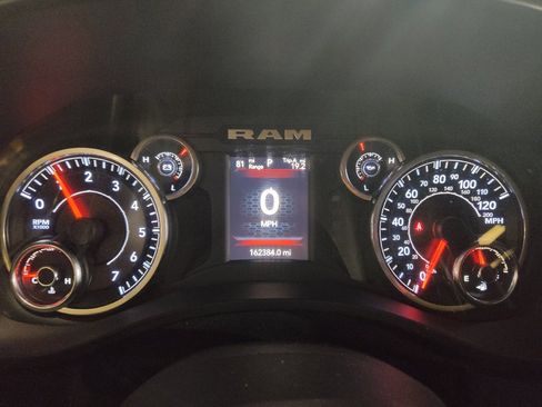 Used 2019 RAM 1500 Big Horn image 23