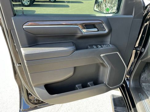 Used 2023 Chevrolet Silverado 1500 LT w/ Convenience Package II AWD/4WD image 33