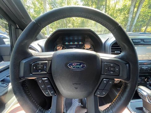 Used 2016 Ford F150 XLT w/ Equipment Group 302A Luxury RWD image 24