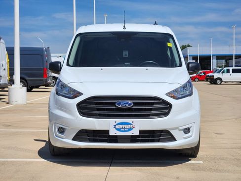 Used 2023 Ford Transit Connect XLT FWD image 2