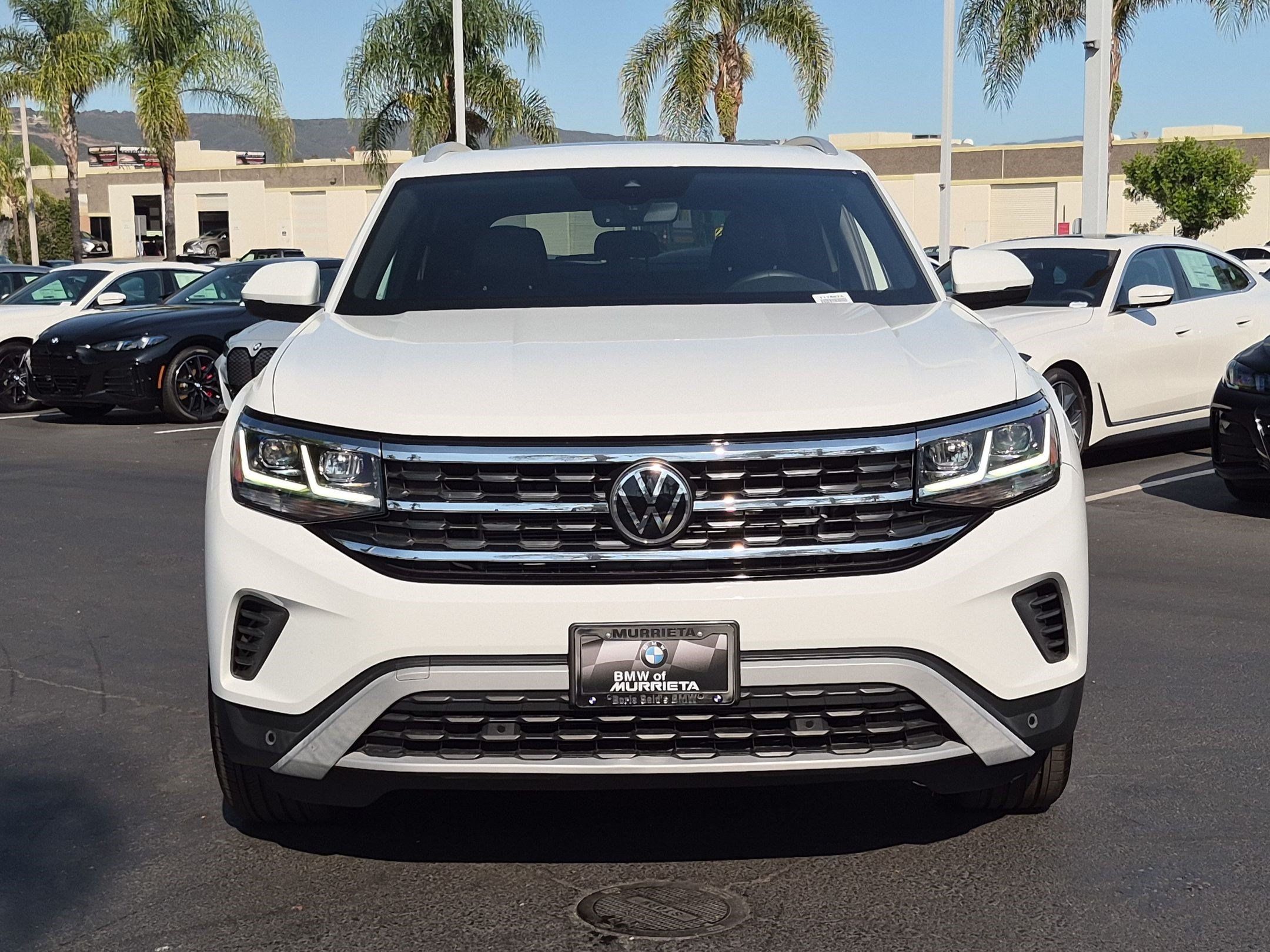 Used 2022 Volkswagen Atlas Cross Sport SEL AWD/4WD image 3