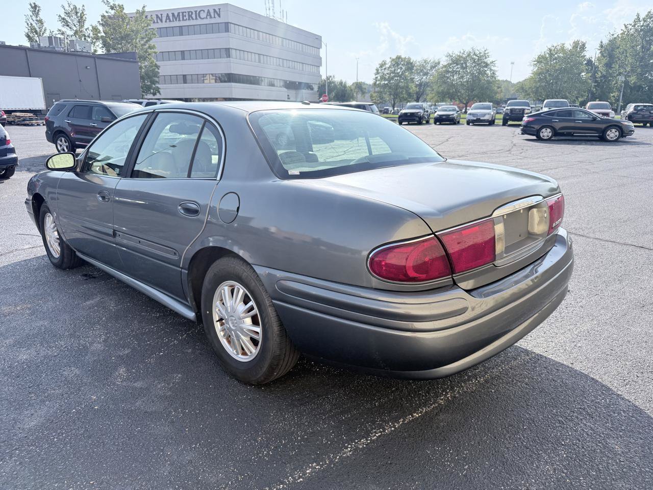 Used 2005 Buick Le Sabre Custom FWD image 3