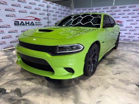 Used 2023 Dodge Charger R/T w/ Blacktop Package RWD image 2