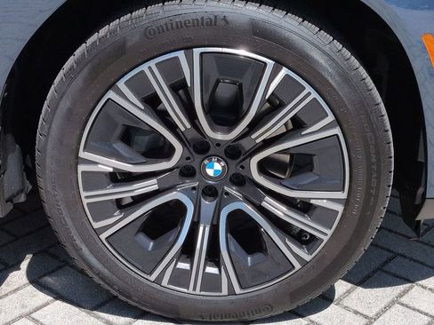 New 2025 BMW X3 xDrive30i w/ Premium Package AWD/4WD image 11