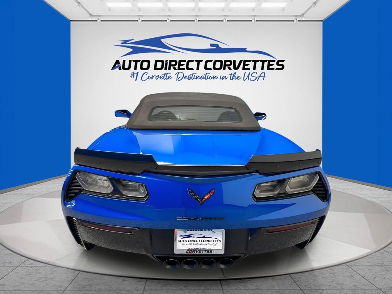 Used 2015 Chevrolet Corvette Z06 w/ 3LZ Preferred Equipment Group RWD image 31